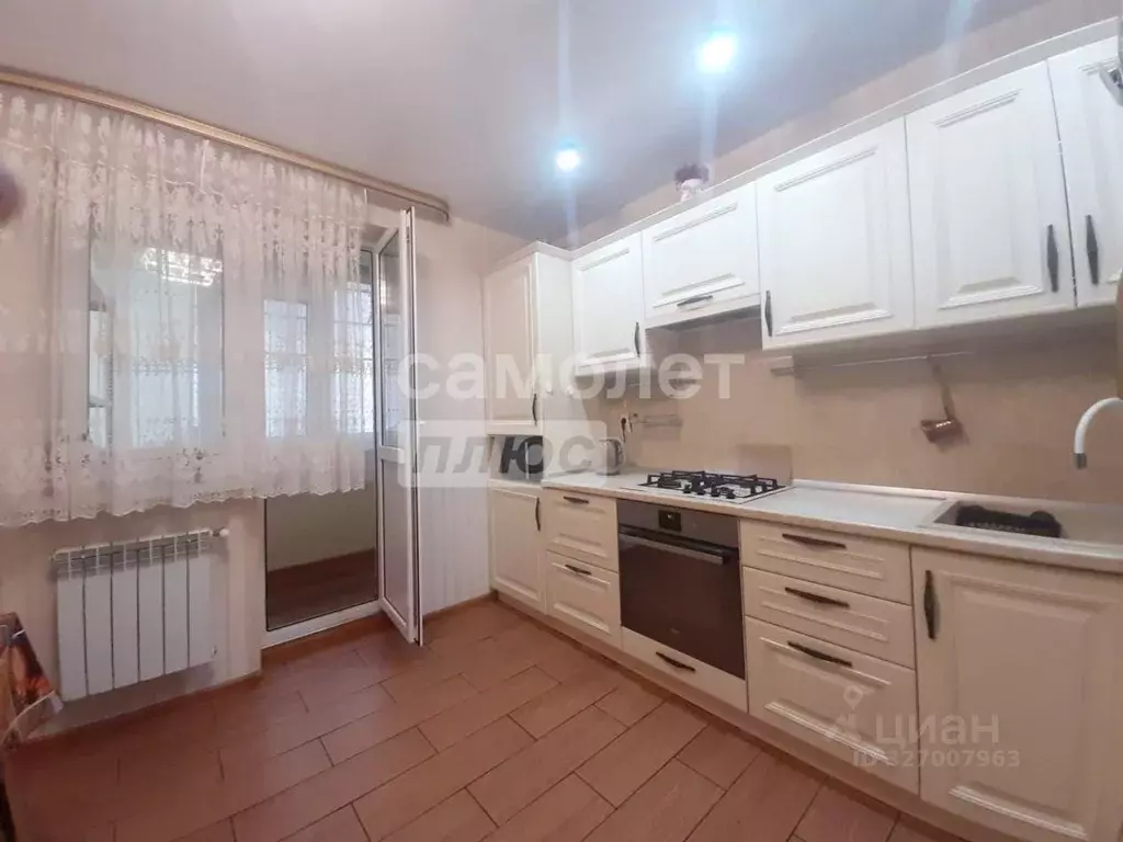 2-к кв. Краснодарский край, Туапсе ул. Судоремонтников, 64А (56.0 м) - Фото 2