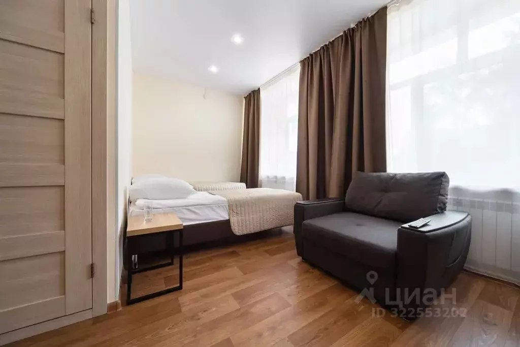 Комната Свердловская область, Екатеринбург ул. Республиканская, 1А - Фото 2