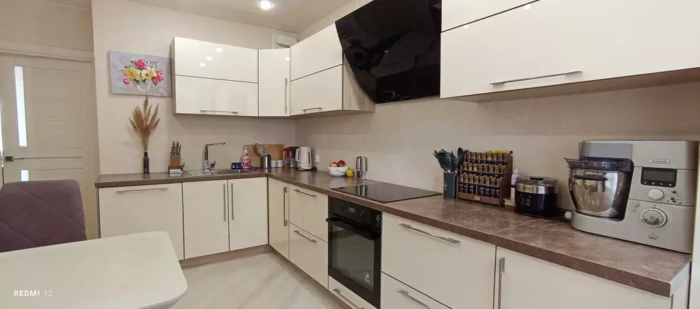 Продаётся 2-к квартира, 61.2 м - Фото 0