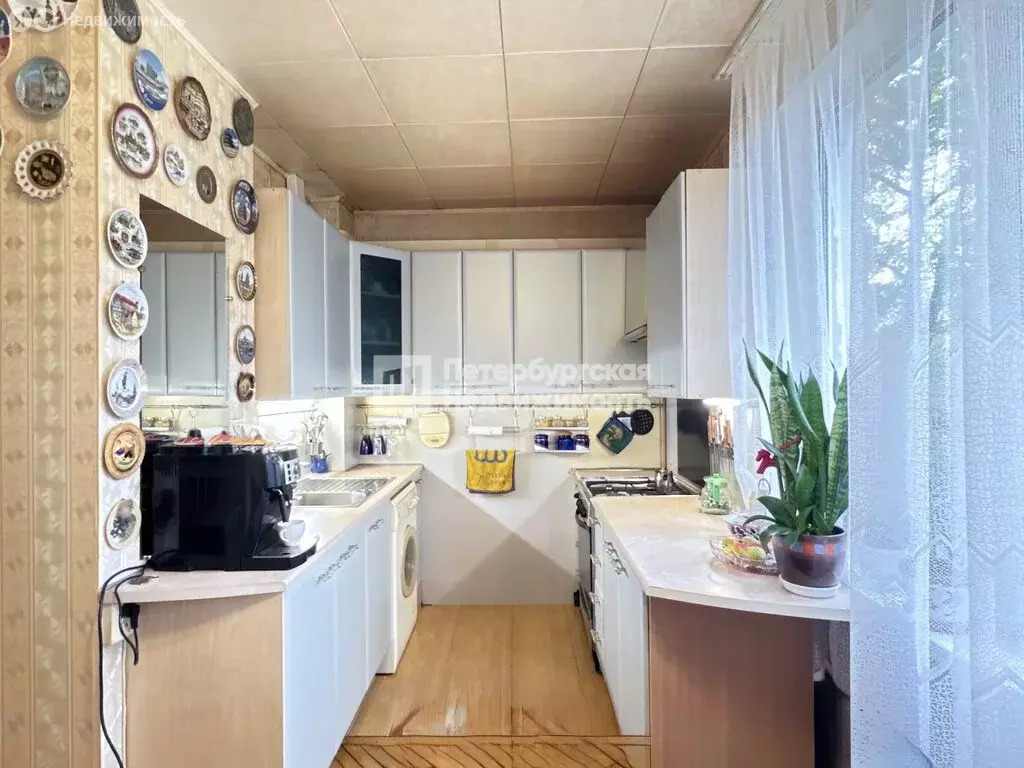 3-комнатная квартира: Санкт-Петербург, улица Димитрова, 17 (62.5 м) - Фото 2