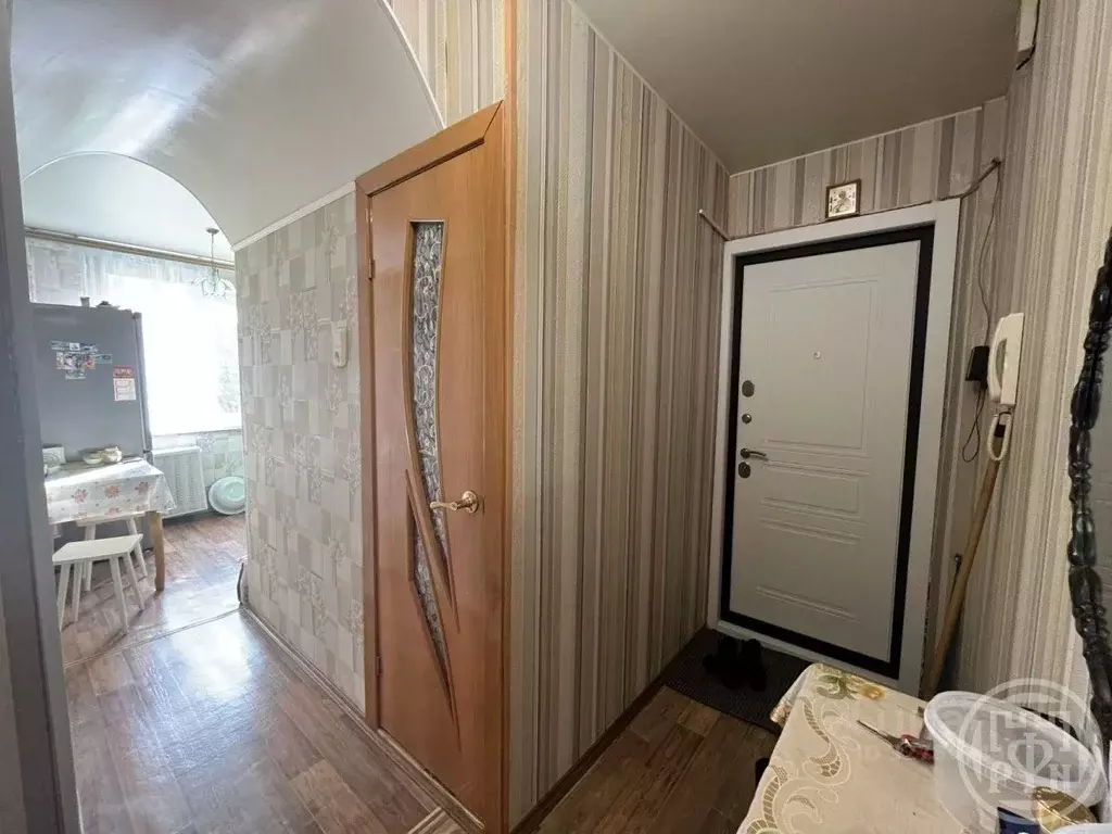 2-к кв. Ленинградская область, Луга ул. Кингисеппа, 8 (45.0 м) - Фото 2