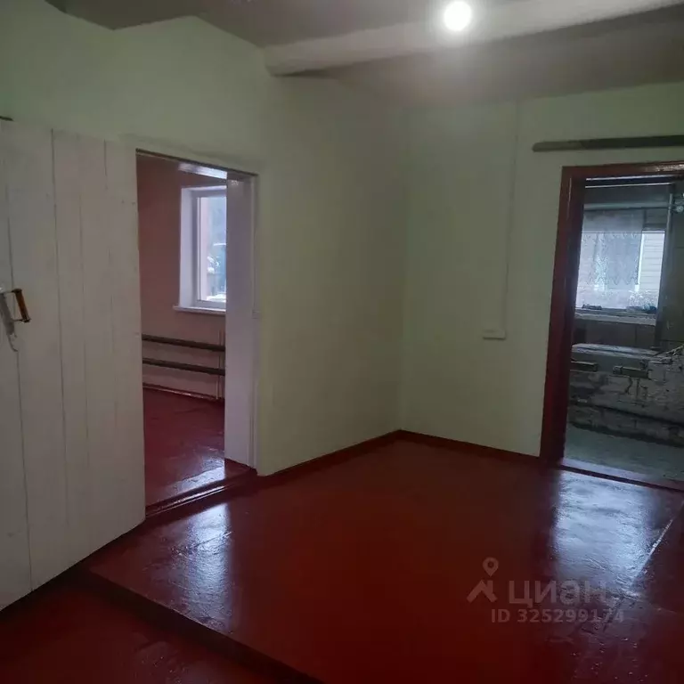 Дом в Омская область, Омск Днепровский пер. (57 м) - Фото 2