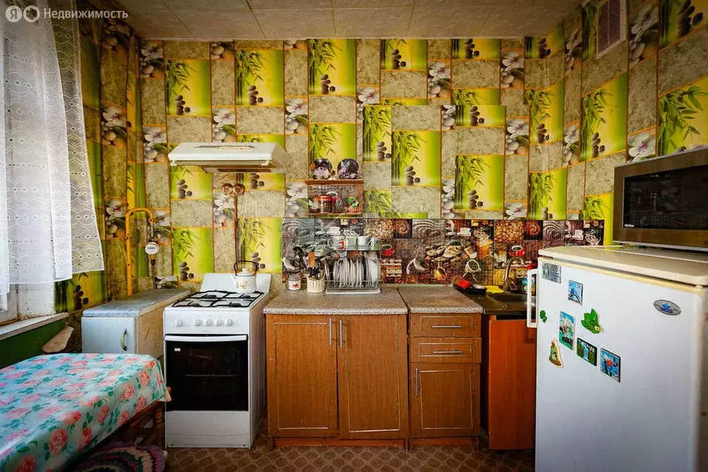 3-комнатная квартира: Малая Вишера, Лесная улица, 17 (62.5 м) - Фото 2