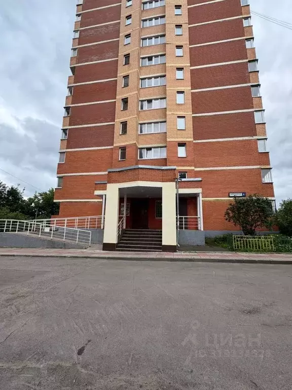 1-к кв. Московская область, Лобня Аэропортовская ул., 9 (36.8 м) - Фото 1