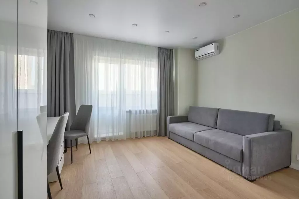 Студия Липецкая область, Липецк ул. М.И. Неделина, 4Д (26.0 м) - Фото 1