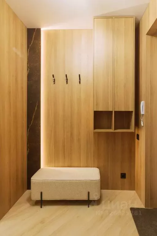 3-к кв. Омская область, Омск ул. Б.Г. Шаронова, 9 (68.0 м) - Фото 2