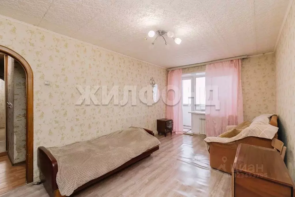 1-к кв. Новосибирская область, Новосибирск ул. Серафимовича, 14 (28.6 ... - Фото 1