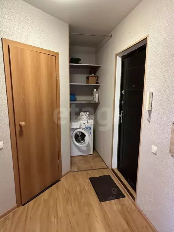 1-к кв. Саратовская область, Саратов ул. Имени Братьев Никитиных, 12 ... - Фото 0