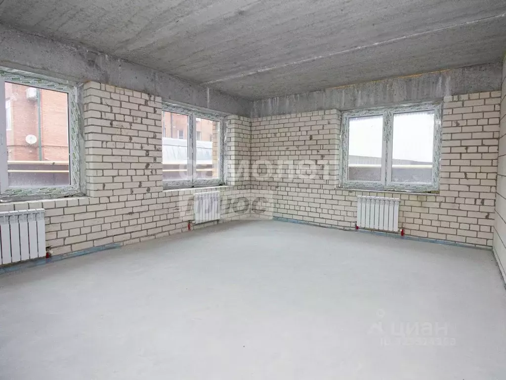 2-к кв. Ульяновская область, Ульяновск пер. 2-й Водников, 5 (61.8 м) - Фото 1