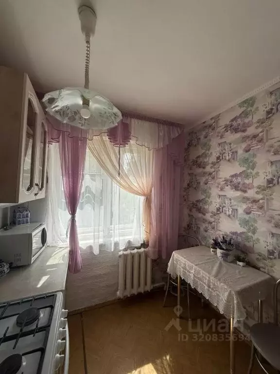Комната Курганская область, Курган ул. Пушкина, 20 (16.0 м) - Фото 1