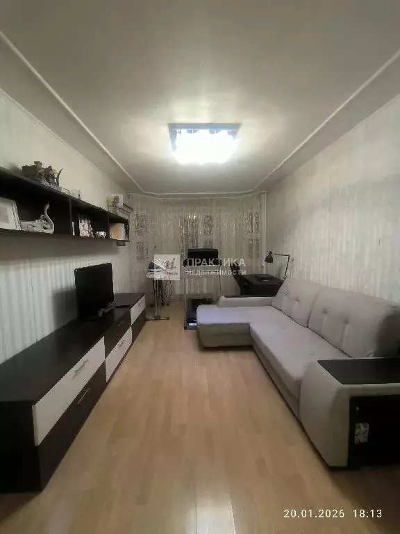 Продается 3-комнатная квартира - Фото 1