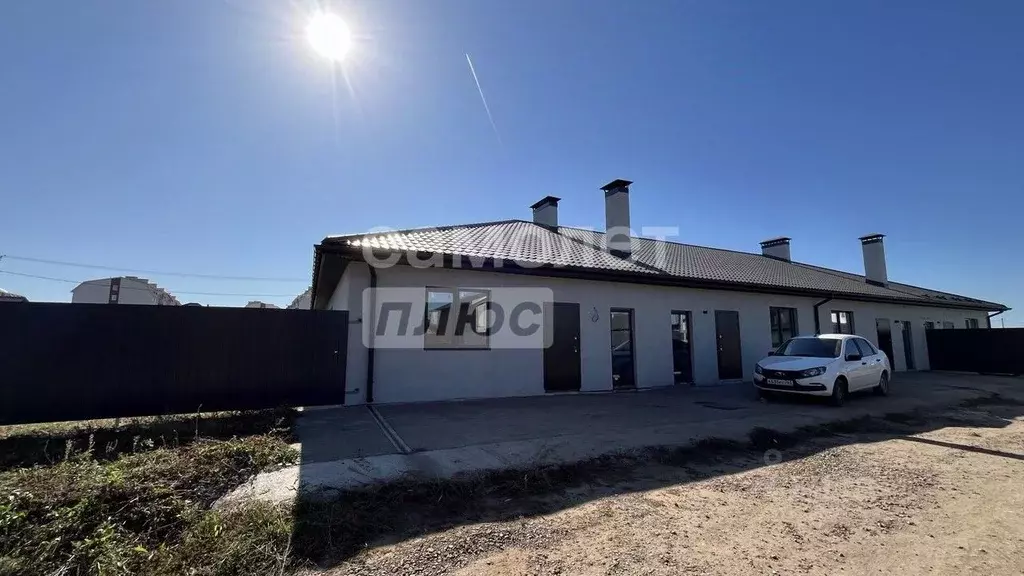 Таунхаус в Самарская область, Ставропольский район, с. Подстепки ул. ... - Фото 1