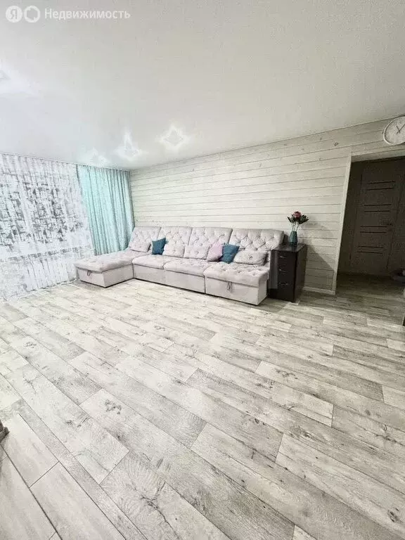 3-комнатная квартира: Абакан, улица Чертыгашева, 150 (57.9 м) - Фото 0