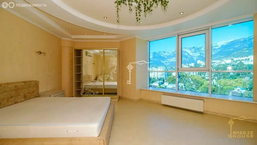 3-комнатная квартира: Ялта, улица Гоголя, 4 (117.9 м) - Фото 2