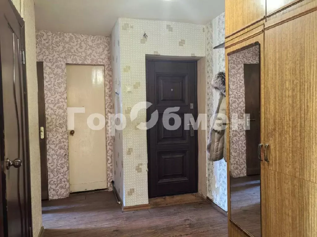 Продается 4-комнатная квартира - Фото 2