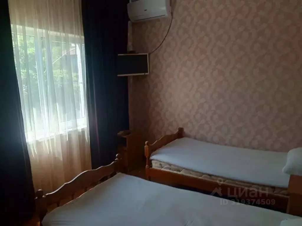 Комната Краснодарский край, Сочи ул. Енисейская, 6/10 - Фото 2