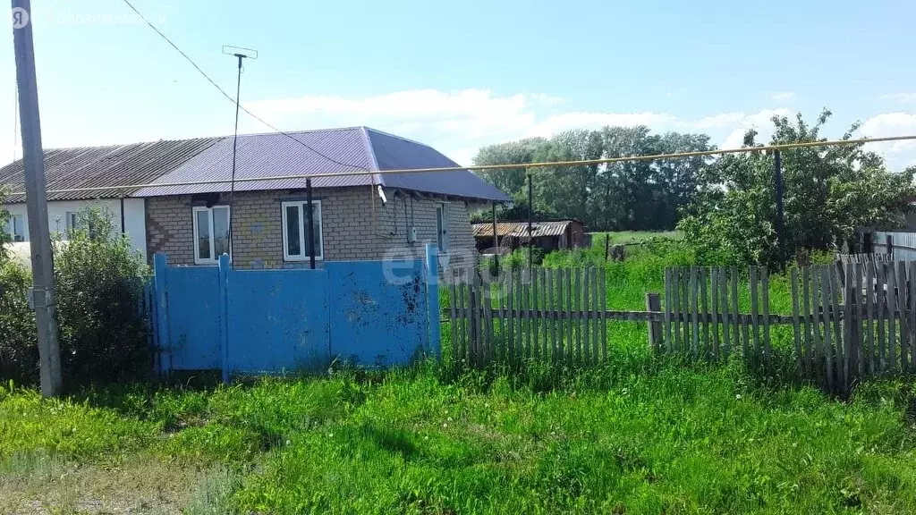 Дом в Стерлитамакский район, село Айгулево (46.8 м) - Фото 0