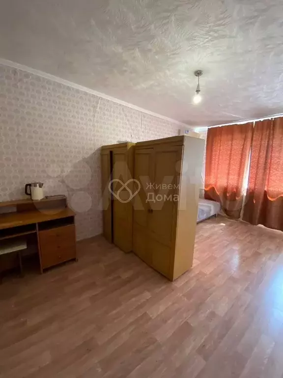 Комната 17 м в 1-к., 5/5 эт. - Фото 1