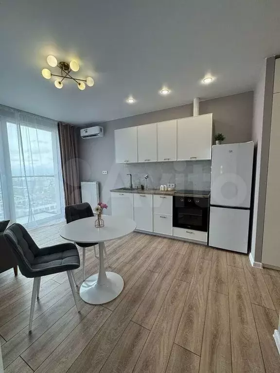 2-к. квартира, 40 м, 16/17 эт. - Фото 0