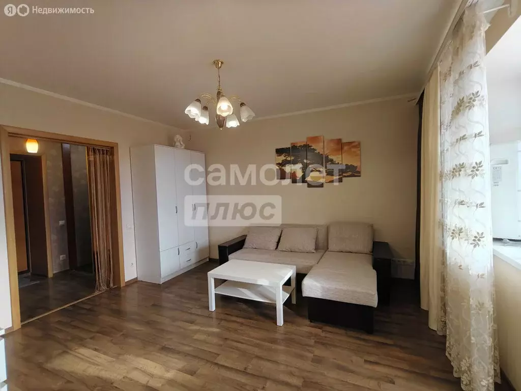 1-комнатная квартира: Уфа, улица Цюрупы, 130 (46.5 м) - Фото 2