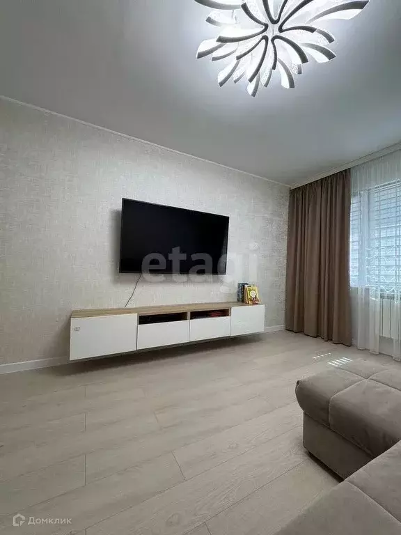 Продаётся 2-к квартира, 62.4 м - Фото 0
