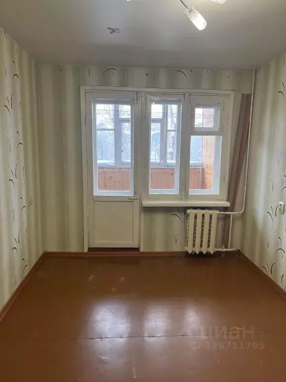 1-к кв. Коми, Сыктывкар Первомайская ул., 85 (30.0 м) - Фото 1