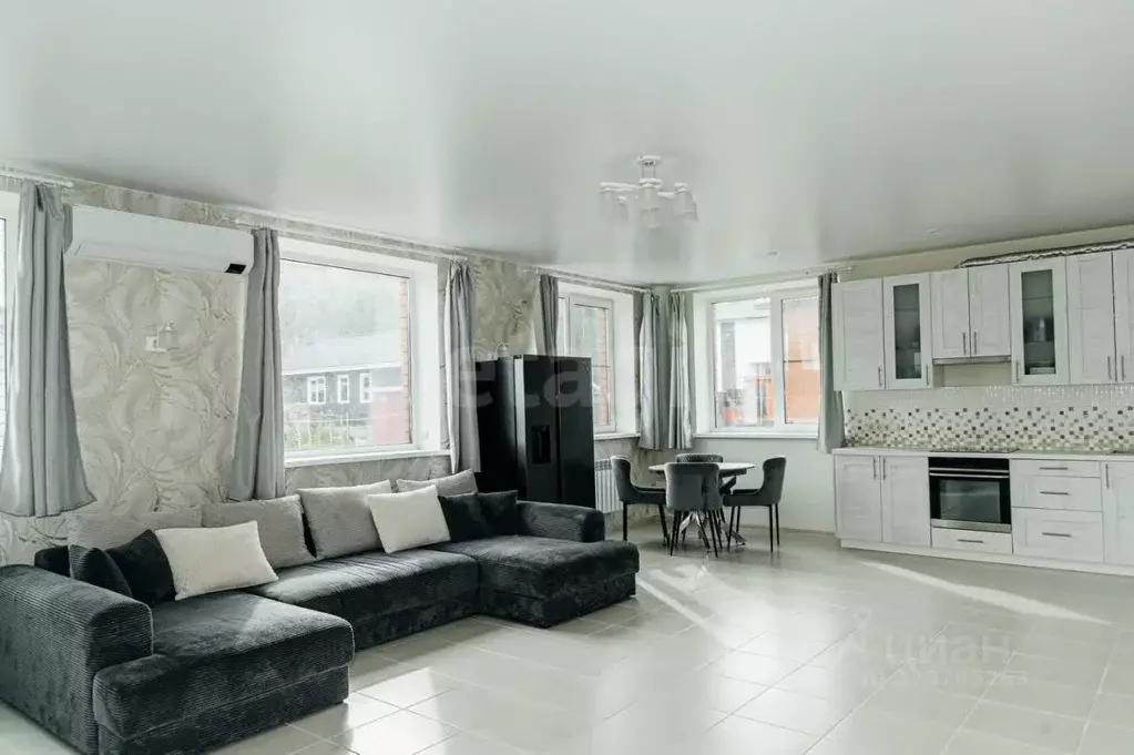 Дом в Тульская область, Тула городской округ, д. Варваровка ул. ... - Фото 1