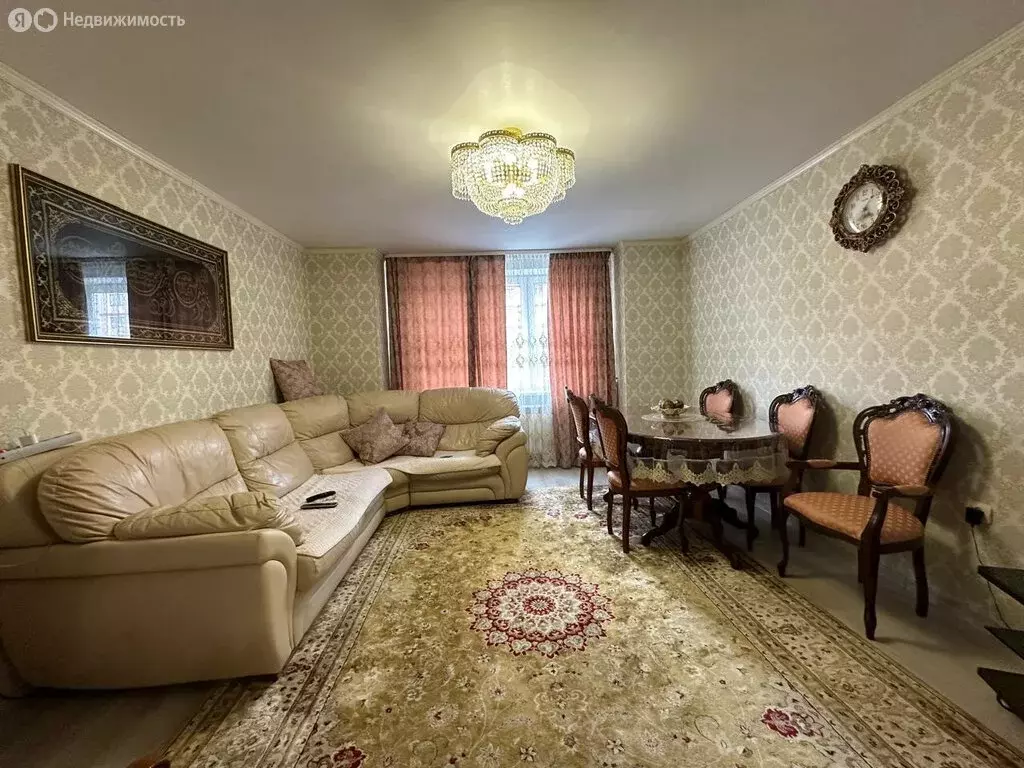 3-комнатная квартира: Ярославль, проспект Фрунзе, 29 (87 м) - Фото 0