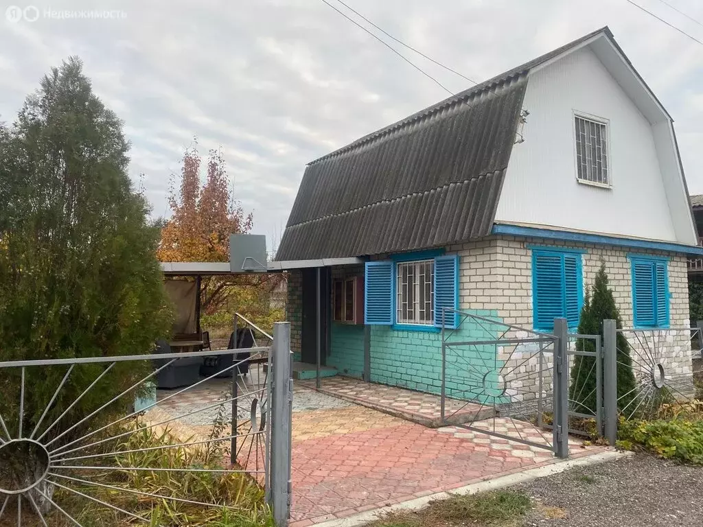 Дом в Энгельсский район, Красноярское муниципальное образование, село ... - Фото 2