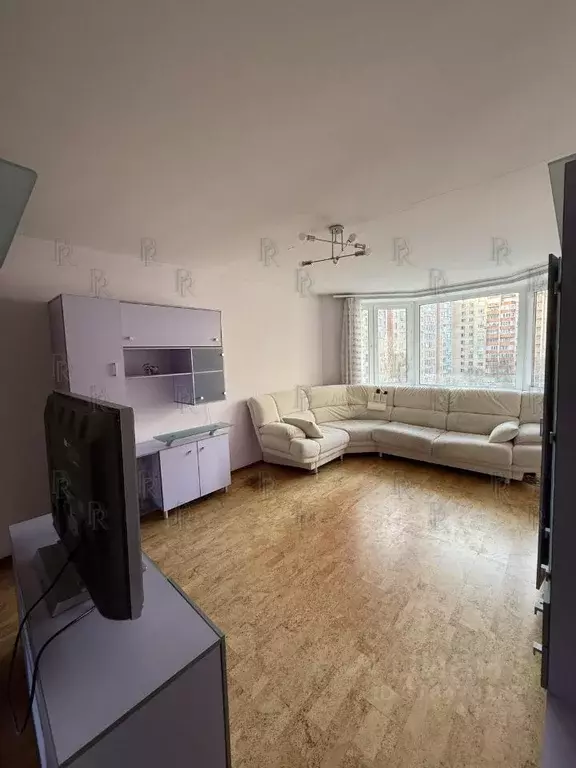 3-к кв. Москва Профсоюзная ул., 43К2 (70.9 м) - Фото 1