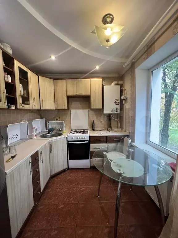 2-к. квартира, 50 м, 2/5 эт. - Фото 1