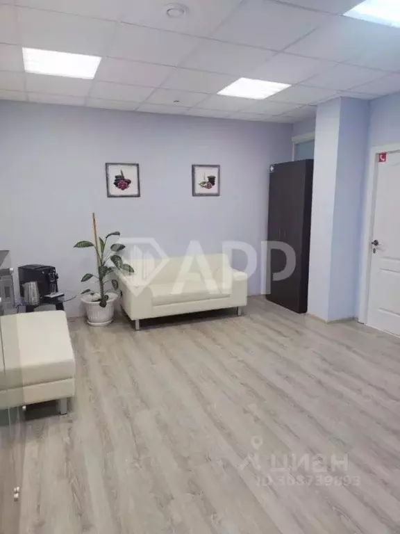 Офис в Удмуртия, Ижевск Автозаводская ул., 7 (658 м) - Фото 1