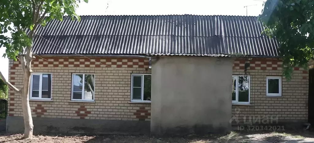 Дом в Ставропольский край, Михайловск Шпаковский район, ул. Кочубея, ... - Фото 1