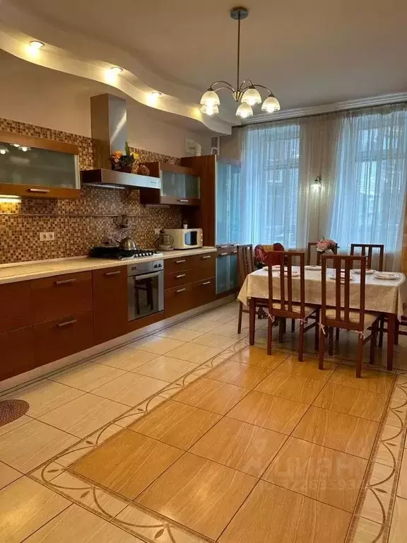 3-к кв. Татарстан, Казань ул. Мулланура Вахитова, 10 (90.0 м) - Фото 1