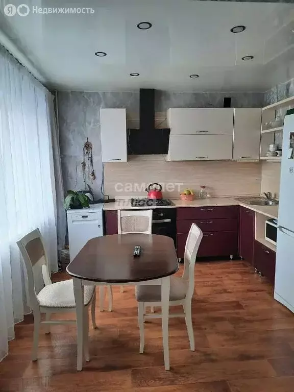 3-комнатная квартира: Ангарск, микрорайон 6А, 27 (69.1 м) - Фото 2