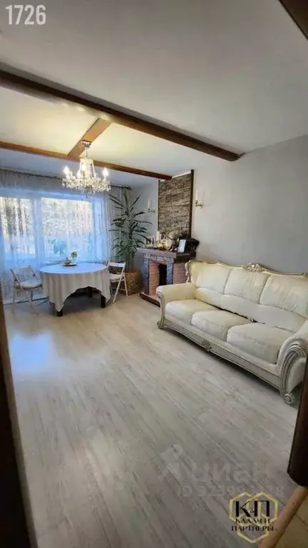 4-к кв. Свердловская область, Полевской Зеленый Бор-1 мкр, 3 (76.1 м) - Фото 2