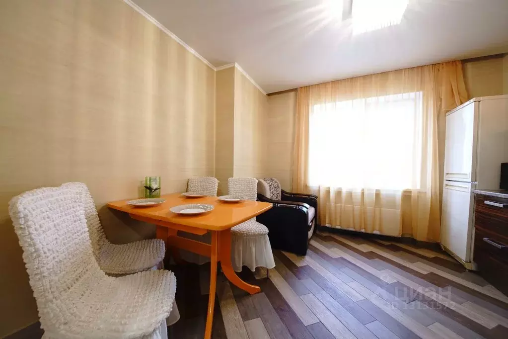 2-к кв. Саратовская область, Саратов ул. Имени В.Н. Симбирцева, 40А ... - Фото 1