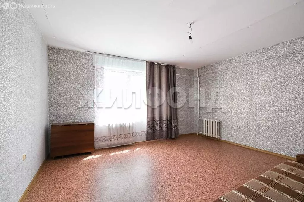 3-комнатная квартира: Новосибирск, Кировский район, Затулинский ... - Фото 0