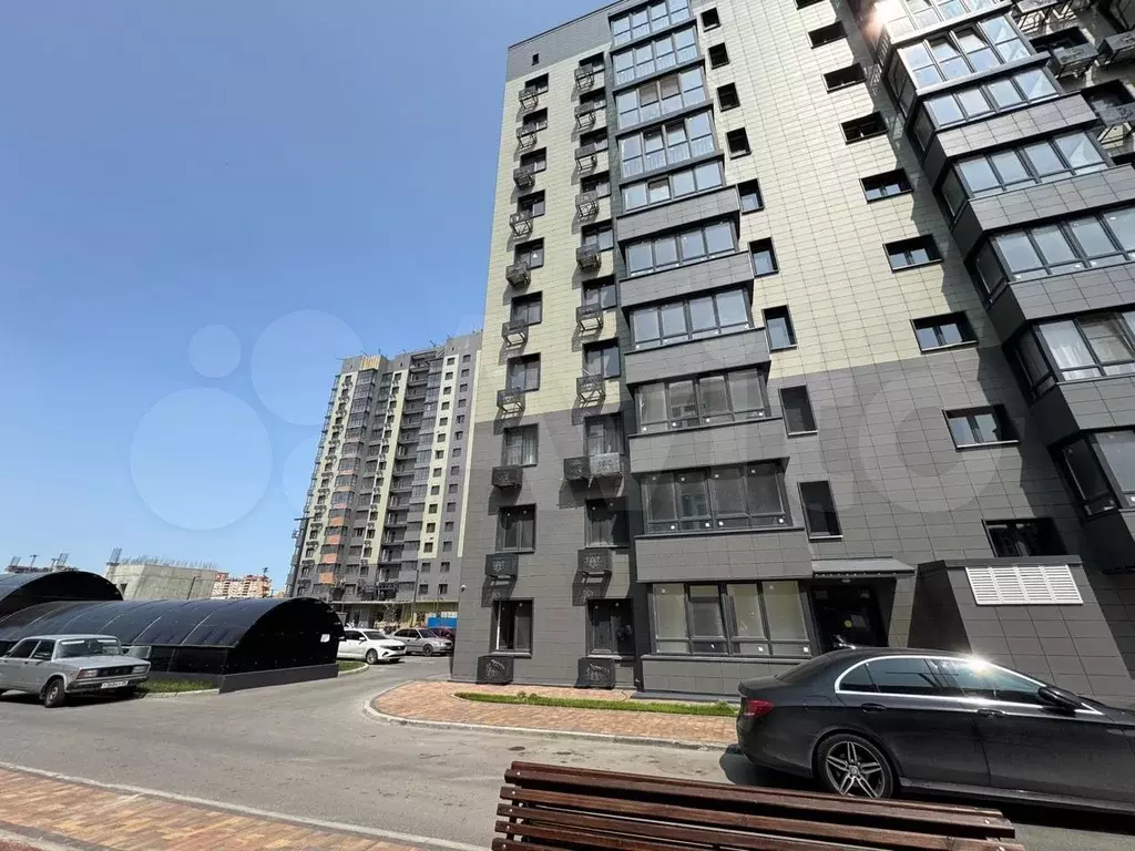 1-к. квартира, 43 м, 7/9 эт. - Фото 1