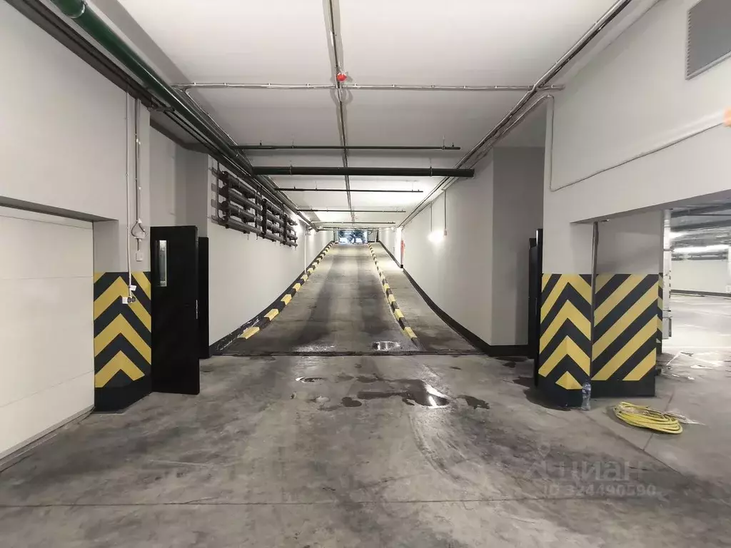 Гараж в Москва Пулковская ул., 3 (13 м) - Фото 2