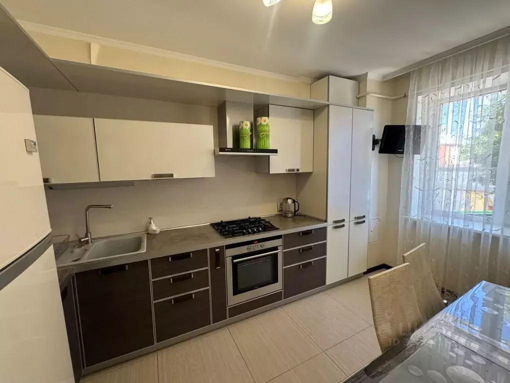 1-к кв. Краснодарский край, Ейск ул. Свердлова, 103/3 (50.0 м) - Фото 2