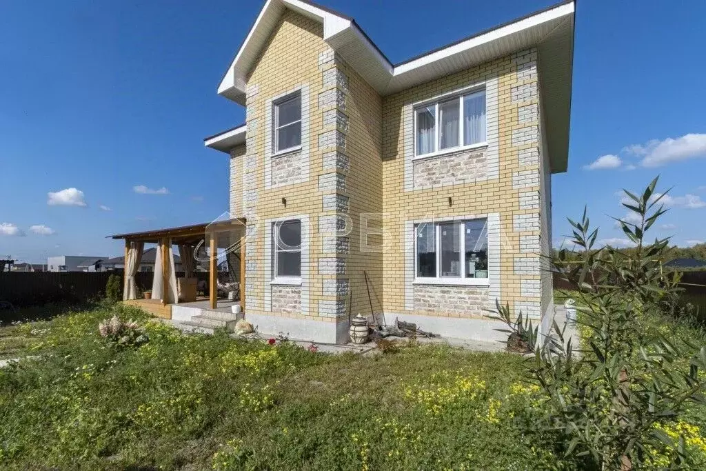 Дом в Тюменская область, Тюменский район, д. Падерина Кленовая ул. ... - Фото 1