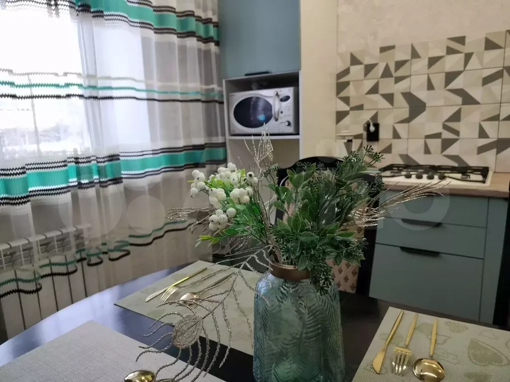 1-к. квартира, 40 м, 2/9 эт. - Фото 1