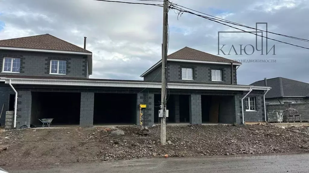 Дом в Челябинская область, Магнитогорск ул. Книжная, 30 (250 м) - Фото 2