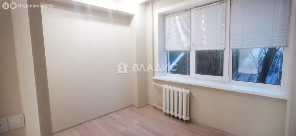 1к в -комнатной квартире (18 м) - Фото 0