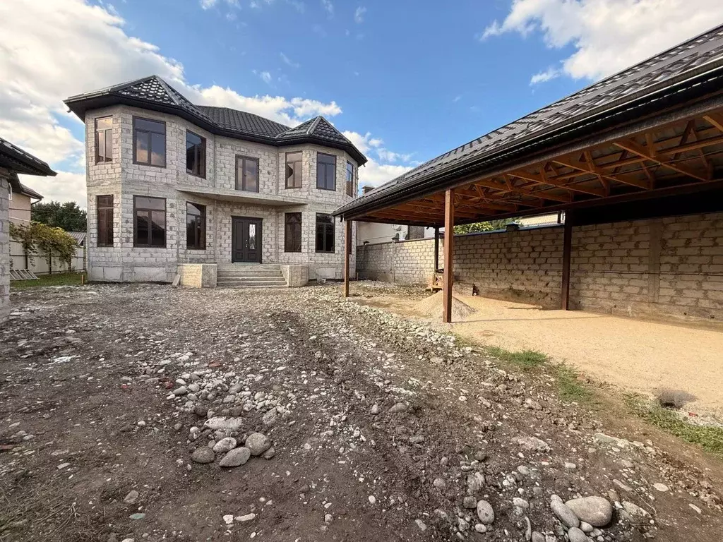 Дом в Кабардино-Балкария, Нальчик ул. Щорса, 48 (320 м) - Фото 2