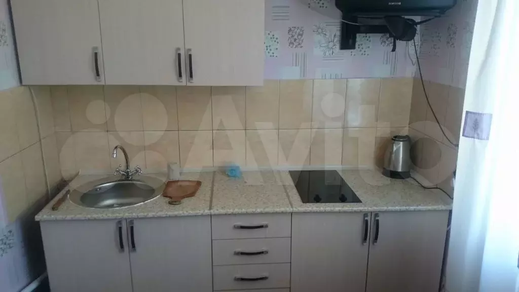 1-к. квартира, 35 м, 5/5 эт. - Фото 0