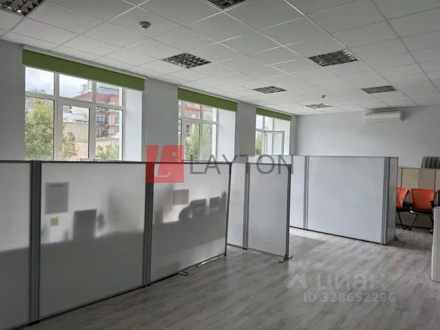 Офис в Москва Трехпрудный пер., 4С1 (100 м) - Фото 1