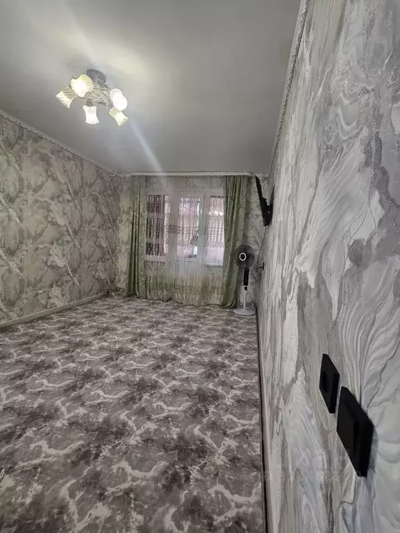 1-к кв. Челябинская область, Челябинск ул. Котина, 13 (29.7 м) - Фото 0