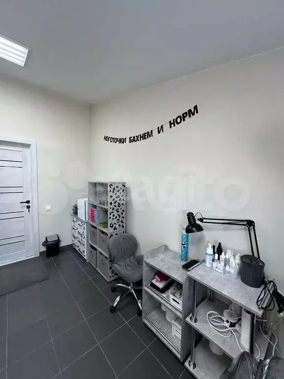 Продам офисное помещение, 10.6 м - Фото 1